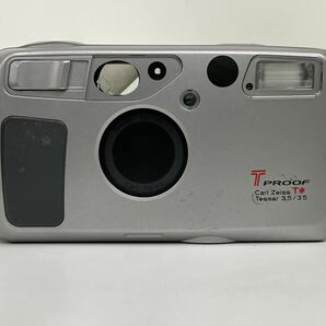 ［6831］KYOCERA TPROOF コンパクトフィルムカメラ Carl Zeiss T Tessar 3.5/35 通電確認済みの画像1