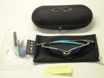 ｍ1355 OAKLEY オークリー X-SQUARED JULIET ジュリエット サングラス ケース付_画像1