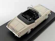 アシェット 国産名車コレクション 1/43 日産 フェアレディ 2000 1967_画像2