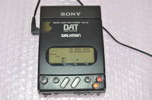 SONY TCD-D3 DAT WALKMAN ポータブル DAT レコーダー ACP-D3 アダプター付_画像10