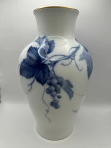 OKURA 大倉陶園 葡萄 花瓶 フラワーベース 27.5cm