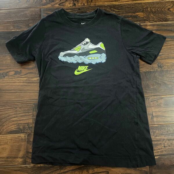 130センチ NIKE キッズTシャツ