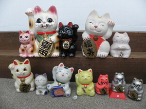 招き猫 置物 まとめて / 昭和レトロ 商売繁盛 縁起物 開運 金運 看板 人形 古い 昔