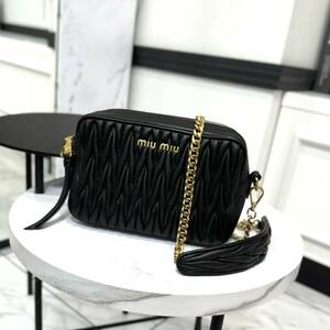 33750 MIUMIU MiuMiu ma tera se chain shoulder bag black 