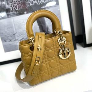 32464 Christian Dior MYABCreti Dior flap small regular price 86 ten thousand 