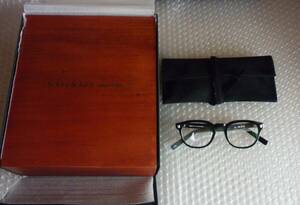 泰八郎謹製 uniform experiment と 増永眼鏡 メガネケース コレクションボックス 木製 