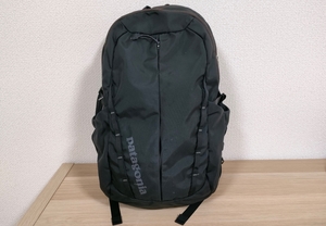 patagonia( Patagonia )Refugio Pack 28L black ( used * junk )