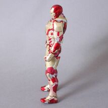 美品 IRON MAN 3 MK-42 アイアンマン マーク42 MARVEL マーベル BANDAI S.H.Figuarts キャラクター フィギュア ＃60※917/k.d_画像3