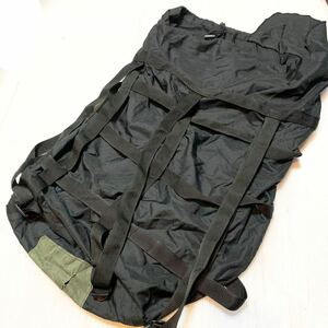 米軍放出品　実物　スタッフバッグ　寝袋収納　アメリカ海兵隊　USMC スリーピングバック用　バッグ 
