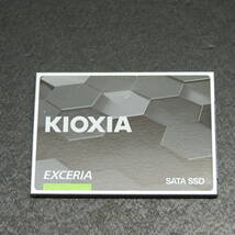 【検品済み/使用231時間】KIOXIA EXCERIA SSD 480GB LTC10Z480G 管理:s-65_画像1