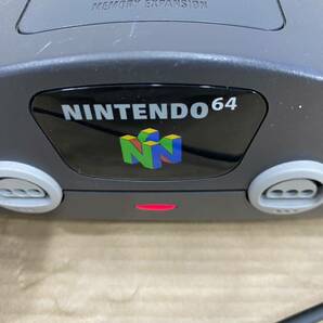 Nintendo 任天堂 ニンテンドー 64 ゲーム機本体 NUS-001 コントローラー ×2点 NUS-005 アダプター 端子コードの画像4