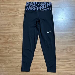 【美品】NIKE PRO レギンス