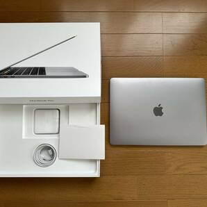 MacBook Pro (13-inch, 2016, Thunderbolt 3ポートx 4)の画像2