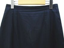 膝丈 タイトスカート 2 紺系 ネイビー 花 刺繍 スリット 裏地 イタリア製 レディース_画像7