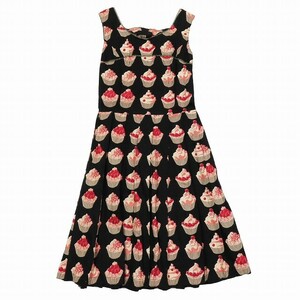  Emily Templecute Emily Temple cute no sleeve One-piece flair skirt half cupcake total pattern print cut and sewn black 