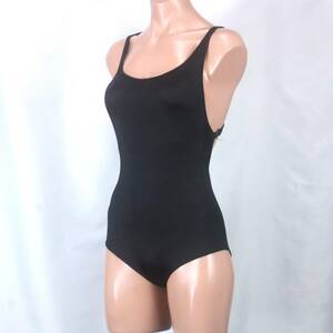 U8476* knee s marine swimsuit lady's One-piece 9 M black black plain simple swim .. swim wear swimming Pooh ruby chi