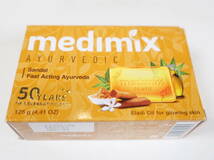 未開封コスメ★medimix AYURVEDIC メディミックス アロマソープ ゴールド アーユルヴェーダ 石鹸 125g 2個セット_画像3