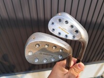 まるで手のよう!! AXIS GOLF　アクシスゴルフ　Ｚ1 　ウェッジ　56度　52度　2本　 Z1　TOUR-SPEC　モーダスウェッジ115　セット_画像1