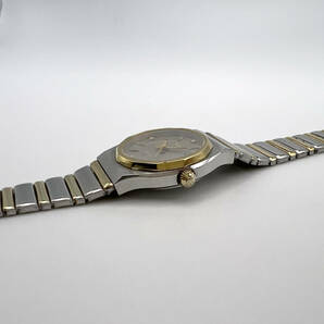 ジャンク RADO ラドー クォーツ 111.4009.4 デイト グレー文字盤 レディース腕時計の画像3
