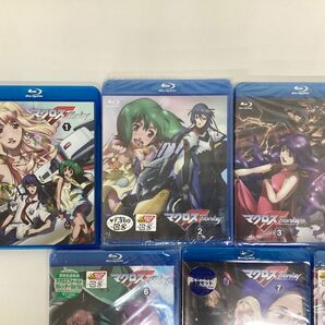 【開封/未開封】Blu-ray マクロス フロンティア 全9巻セット(1巻開封) 収納BOX付き / ブルーレイ マクロスFの画像2