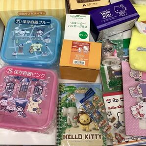 【同梱不可/現状】サンリオ グッズ まとめ売り ぬいぐるみ ポストカード カップ 他 / Sanrio クロミ シナモロール 他の画像9