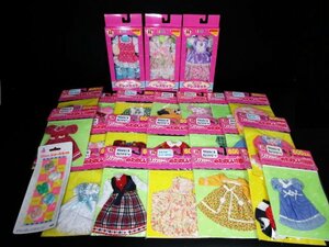 Y254△コレクター放出品! / タカラ / リカちゃん / たのしい1週間ドレスセット など // 計24点 // ファッション / まとめ売り / 未開封