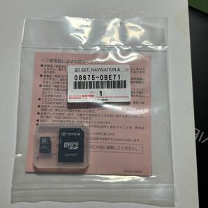 トヨタ純正 最新2023年度 秋版 SDナビ 交換用 地図SDカード  Y66Tの画像1