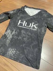 huk Tシャツ レディースsサイズ　ほぼ新品未使用