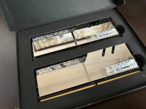 GSKILL Trident Z Royal シルバー 8GBx2枚 