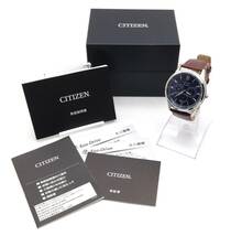 動作品【 CITIZEN EcoDrive 腕時計 8729-R009711 】シチズン エコドライブ メンズ 電波ソーラー 3針式 ブルー文字盤 純正革ベルト MN_画像2