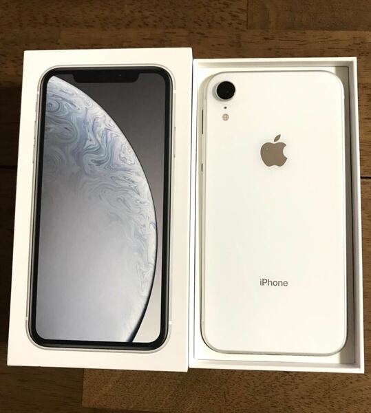 iPhone XR 64GB ホワイト SIMフリー　