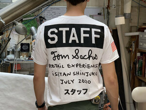 伊勢丹新宿店 限定 国内正規品 新品 Tom Sachs STAFF Tee White XLサイズ トムサックス Tシャツ ホワイト 白 Retail Experience 店舗体験