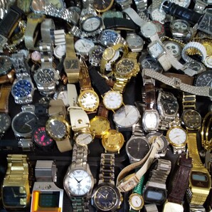 腕時計まとめて SEIKO CITIZEN CASIO G-SHOCK ALBA DIESEL NIXON TECHNOS ELGIN TIMEX COGU CK FOSSIL GUESS EMPORIO ARMANI など合計260個の画像6