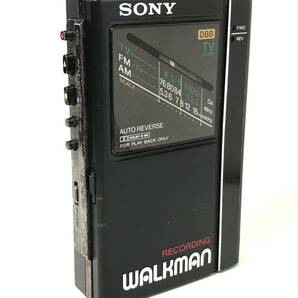 [美品][美音][整備品] SONY ウォークマン WM-F404 マットブラック (カセットテープ 再生/録音、ラジオ AM/FM)の画像1