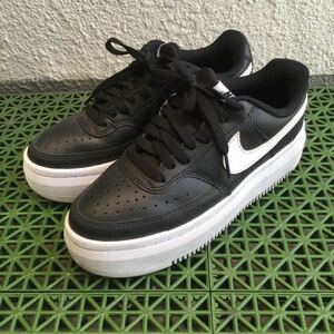 送込*NIKE ナイキ 厚底スニーカー DM0113-002 ブラック23.5 