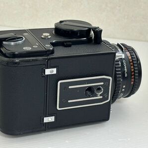 HASSELBLAD ハッセルブラッド 500C/M ブラック レンズ Carl Zeiss Planar 80mm 1:2.8 中判フィルムカメラ 純正ストラップ&フードの画像6