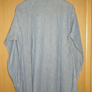 90s ヴィンテージ Levis リーバイス デニムシャツ L 青 ブルー デニム ウエスタン シャツ 長袖 日本製 ウエスタンシャツ ( Mの画像3