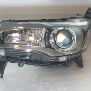 デイズ 左ヘッドライト B21W STANLEY W1048 26075-6A01C ② 「NO22385」