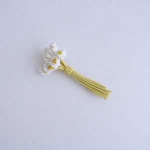 [Новая/цена 15 000] Rafleur La Fleur *Daisy Bouquet Shirotsu Megusa Corsage *Желтый цветок (AC84-2403-156) [31D42]