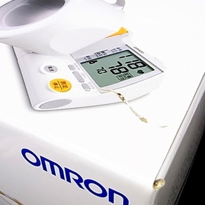 e11550 オムロン デジタル自動血圧計 スポットアーム HEM-1000 動作確認済 元箱の画像7
