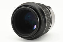 ★美品★ Nikon ニコン AF 105mm F2.8 D Micro 望遠系マイクロレンズ #2811_画像2