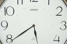 【z26761】CITIZEN シチズン 電波掛け時計 木枠 円形 アナログ インテリア 動作確認済み　格安スタート_画像2