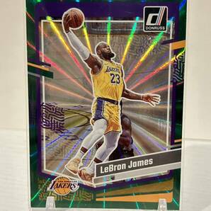 【2枚セット】2023-24 Panini Donruss Basketball Lebron James Green laser 他 (Lakers)の画像1