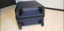 MUJI 無印良品　旧モデル　ハードキャリーケース　4輪スーツケース　ネイビー　33L 機内持ち込みサイズ　美品_画像6