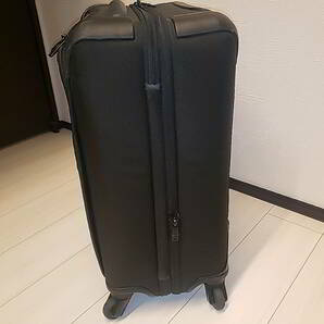 TUMI トゥミ 22060D2 ４輪スーツケース キャリーバッグ ALPHA Ⅱ 拡張可能 機内持ち込みサイズ 美品の画像6
