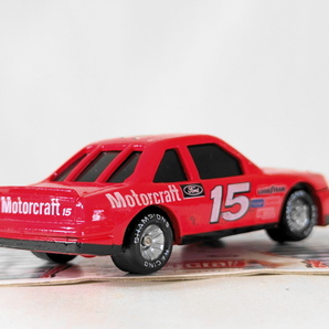 ◆ナスカー NASCAR◆モーガン・シェファード Morgan Shepherd モータークラフト◆1/64 LOOSE RACING CHAMPIONS レーシング チャンピオンの画像2