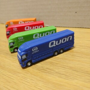 UD Trucks Thailand UDトラックス ロゴ 非売品 ノベルティ 車 置物 飾り クオン Quon トラック トレーラー セット minicar collection ①