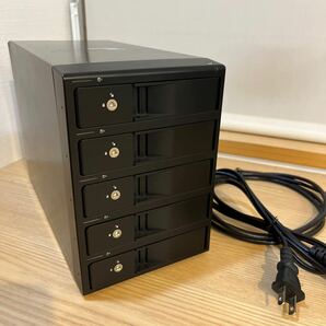 ★動作品★ センチュリー 裸族のインテリジェントビル5Bay USB3.0+eSATAコンボ CRIB535EUFの画像1