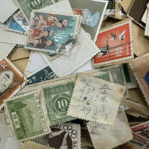 2311■消印済み切手 おまとめ 大量 日本切手 記念切手 郵便切手 特殊切手 約500ｇ以上の画像9