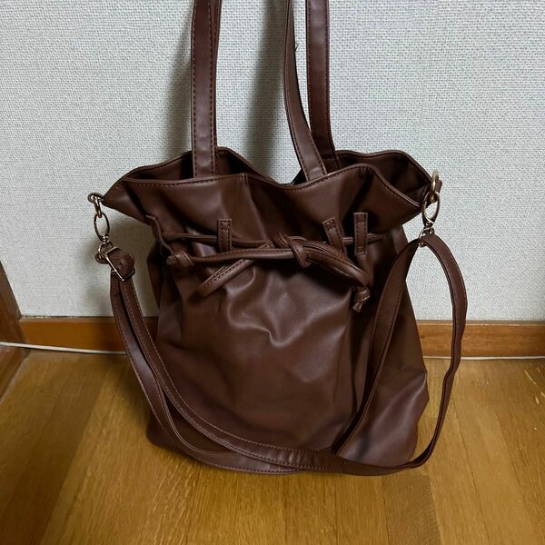 A.Y.A 2way ショルダーバッグ大容量　美品